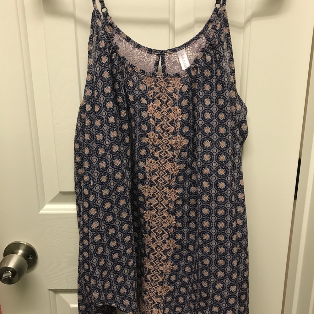 Cold shoulder top